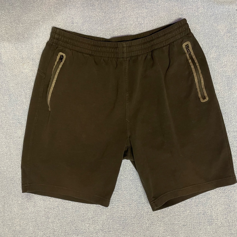 Old Navy Black Athletic Shorts with Zipper Pockets